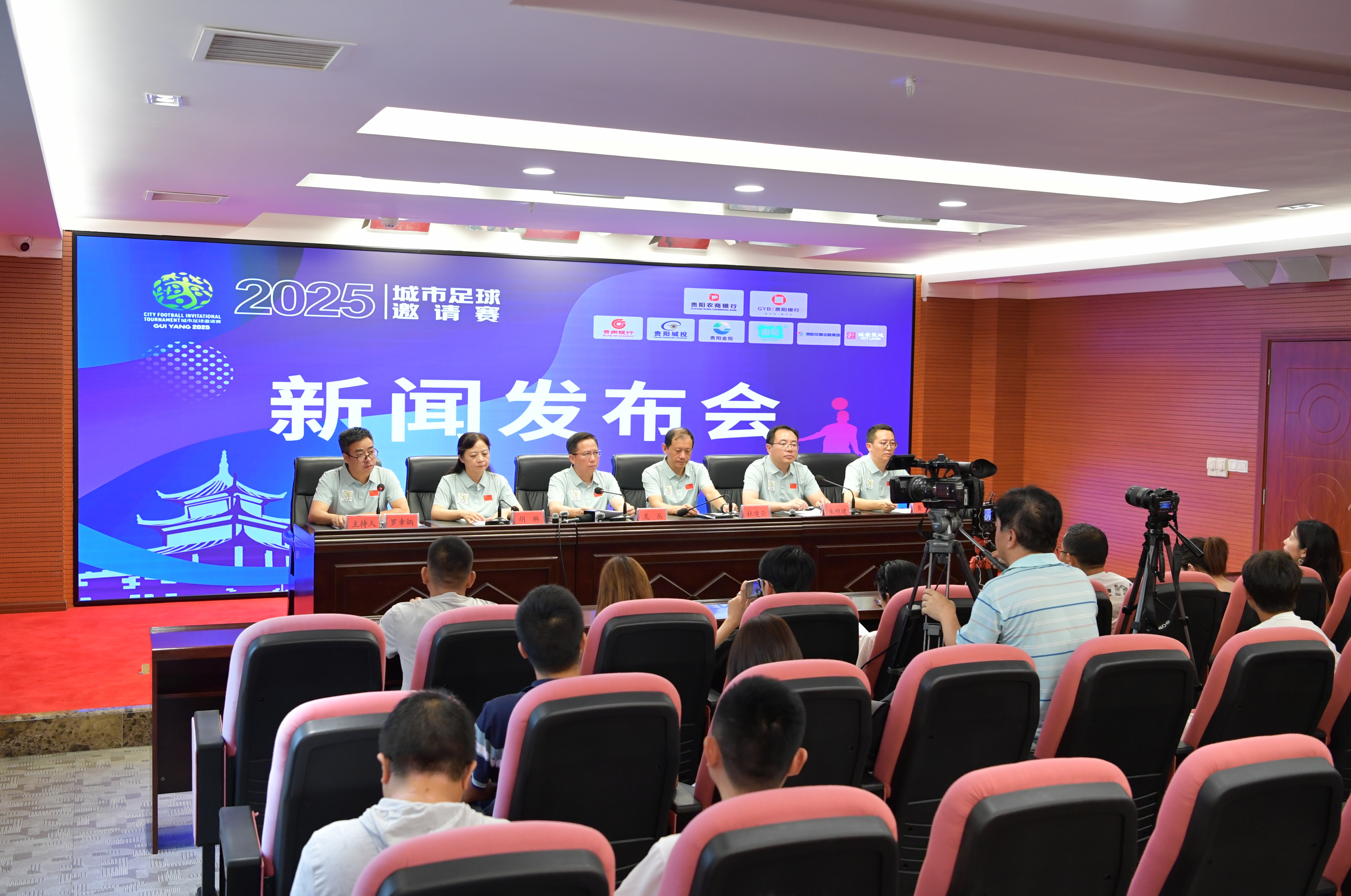 3DMAX 令人震惊地将 NAVI 淘汰出 2025 年电子竞技世界杯